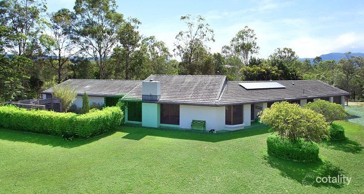 9 Sunset Gr, Samford Valley, QLD 4520