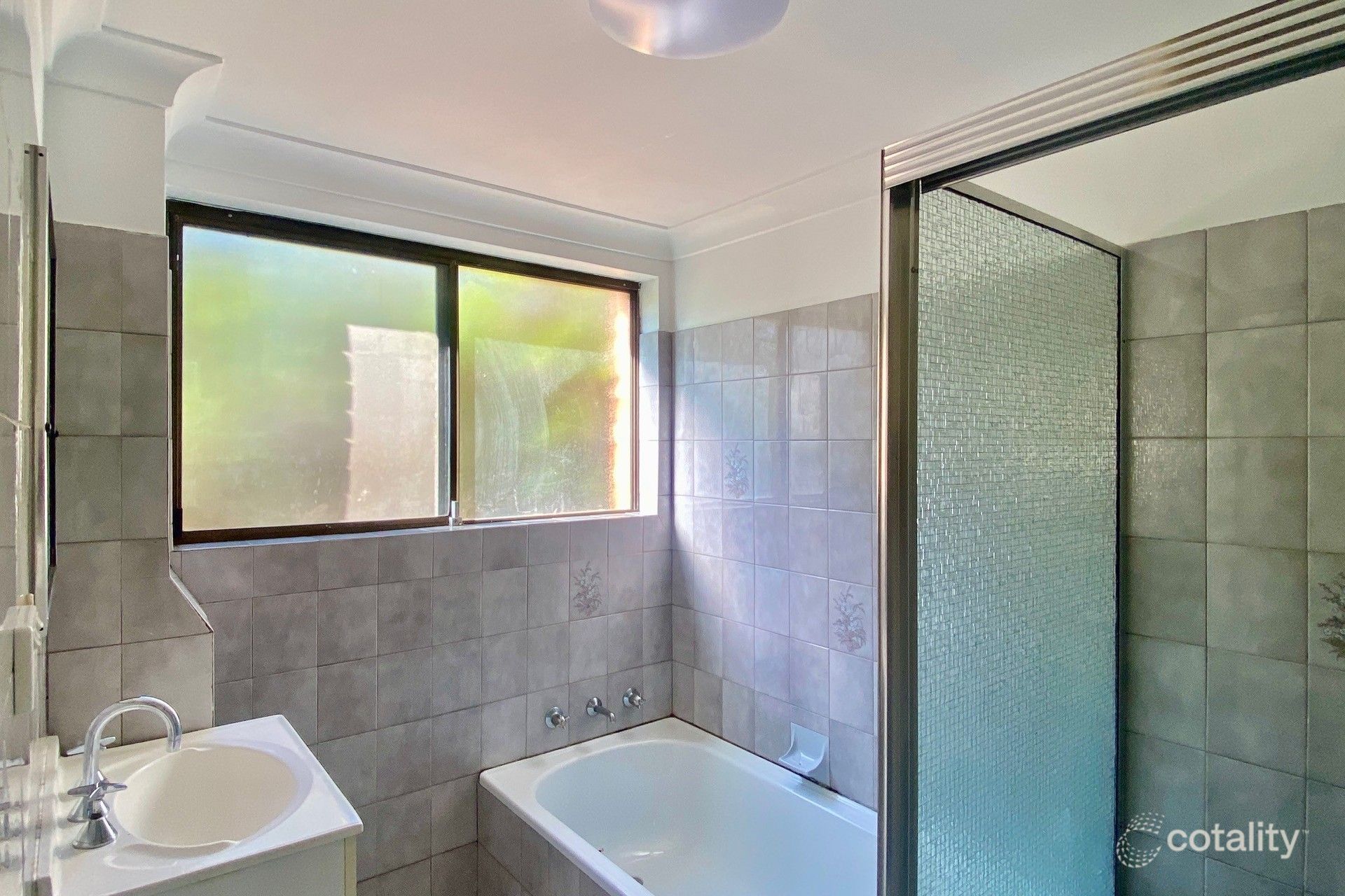 2/4 Maud St, Granville, NSW 2142