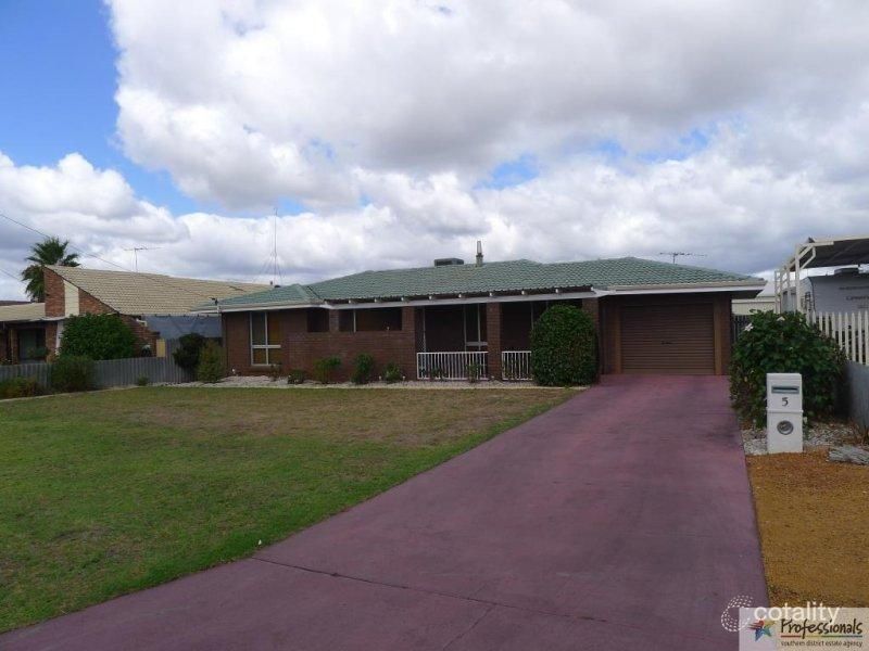 5 Swan Ave, Collie, WA 6225