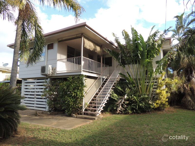 16 Barraclough Cres, Moranbah, QLD 4744