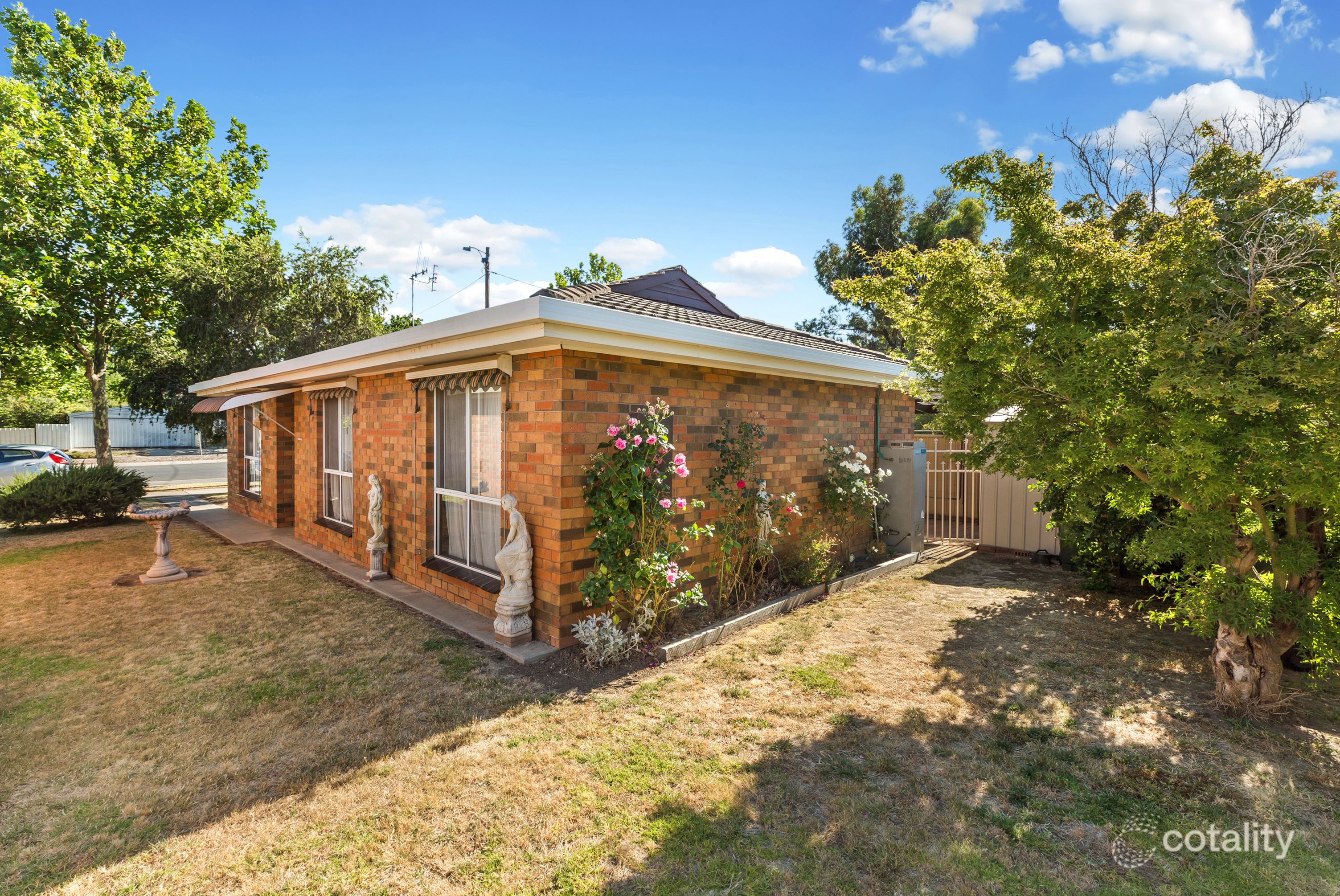 18 Townsend St, Flora Hill, VIC 3550