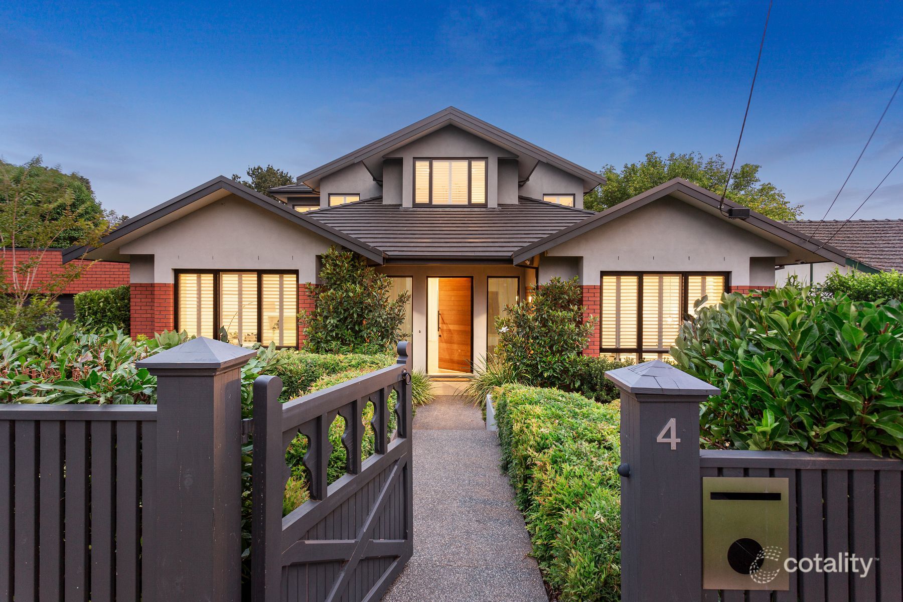 4 Gordon St, Mont Albert, VIC 3127