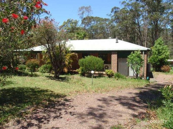32 Kirrang Dr, Medowie, NSW 2318