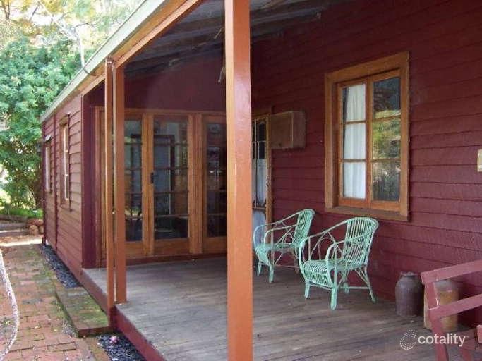 12 Caldwell St, Manjimup, WA 6258