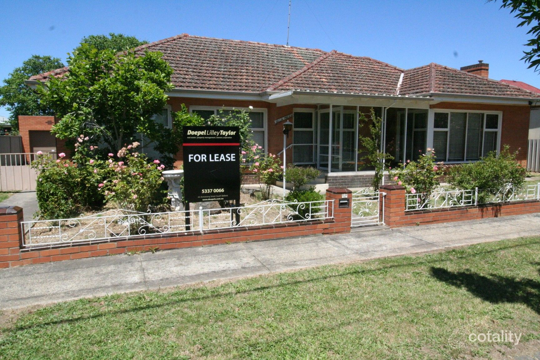 303 La Trobe St, Redan, VIC 3350