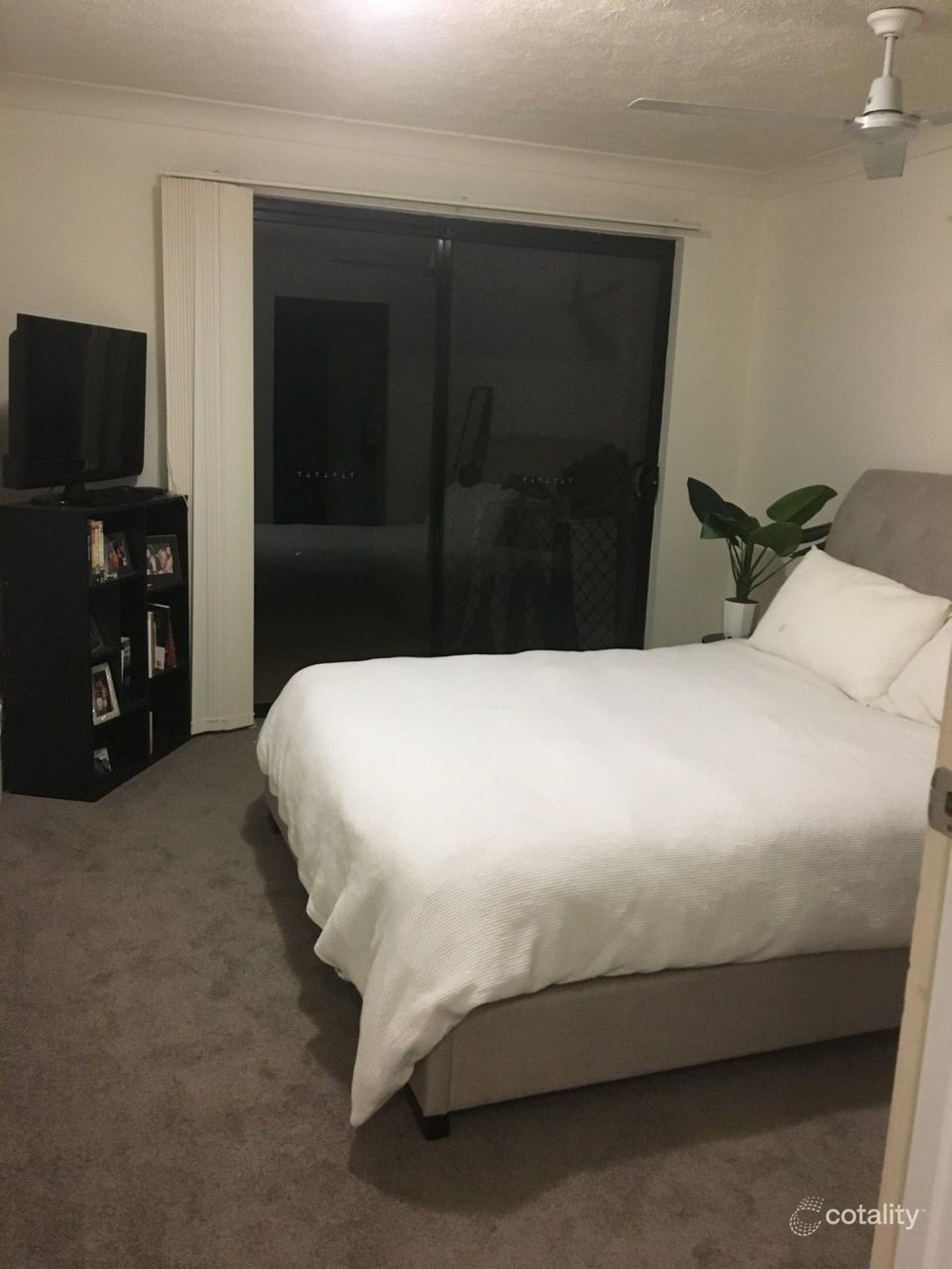 11/24 Slatyer Ave, Bundall, QLD 4217