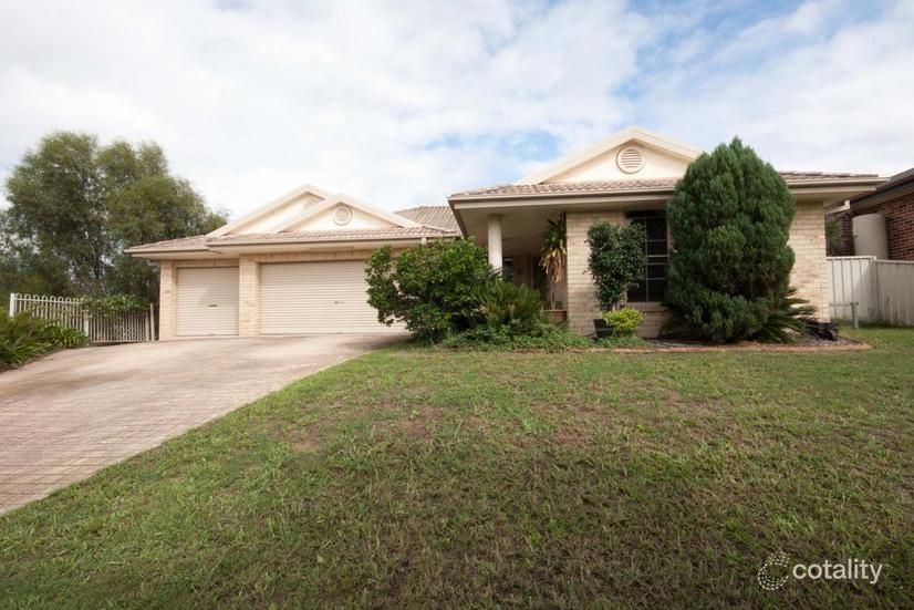 14 Casey Dr, Hunterview, NSW 2330