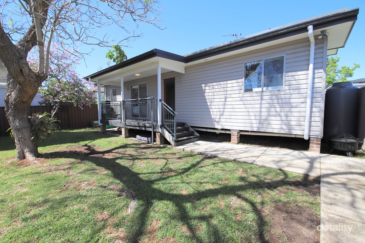 9 Wilkins St, Yagoona, NSW 2199