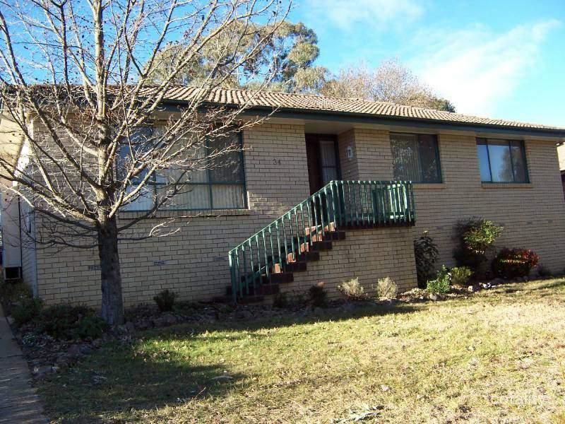 34 Harper St, Macgregor, ACT 2615