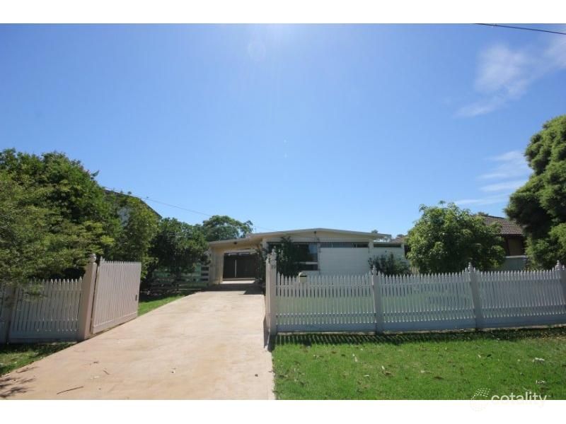 19 Clyde Rd, Safety Beach, VIC 3936