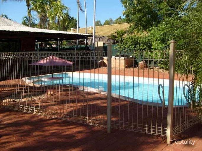 6 Robert St, Broome, WA 6725