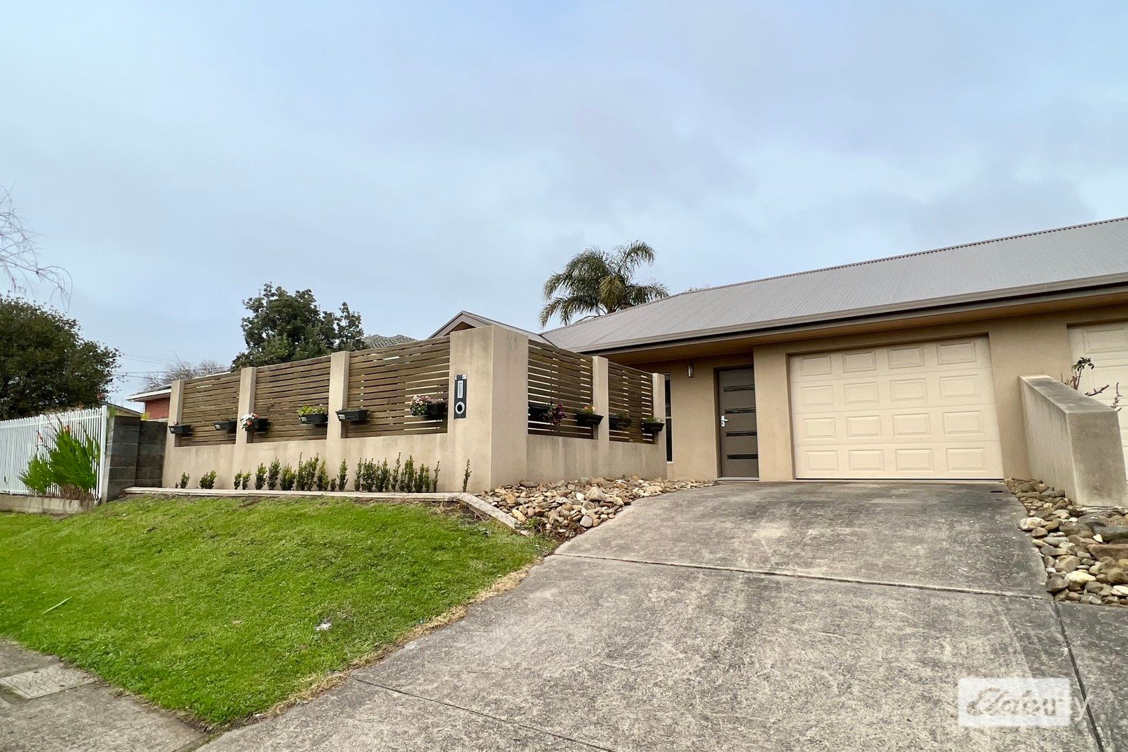 1/49 Shepherdson Rd, Mount Gambier, SA 5290