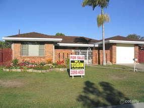 20 Lindisfarne St, Carindale, QLD 4152
