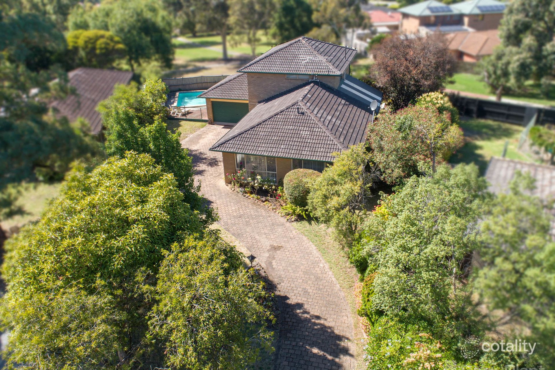 6 Parklands Ct, Narre Warren, VIC 3805