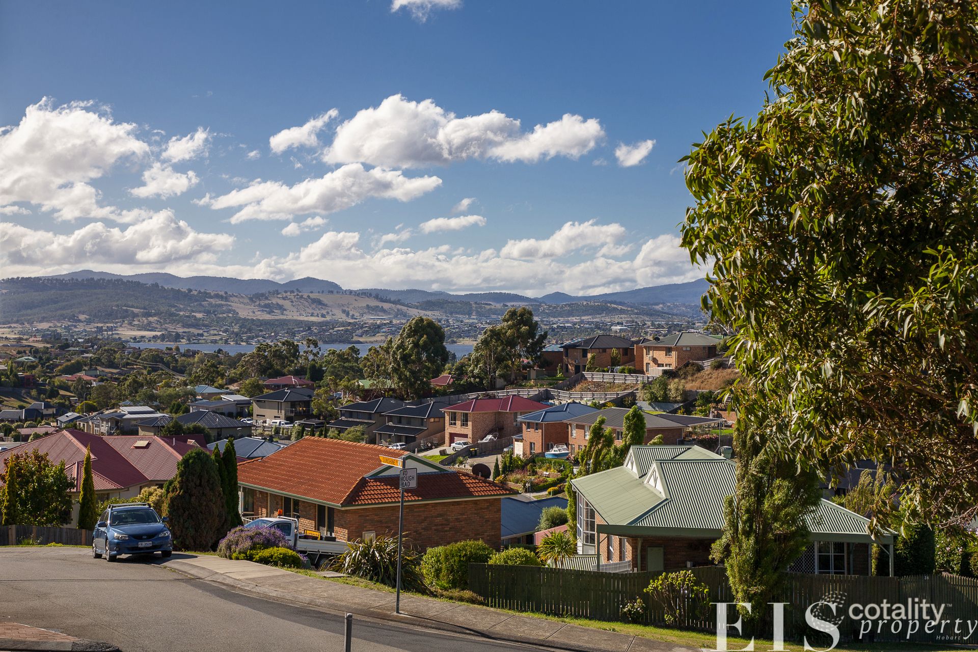 31 Arncliffe Rd, Austins Ferry, TAS 7011