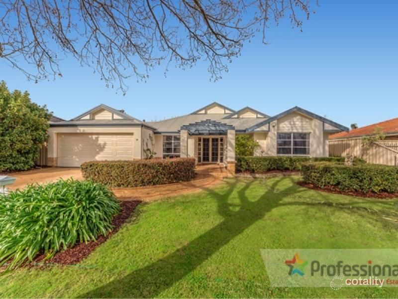14 Sanctuary Ave, Canning Vale, WA 6155