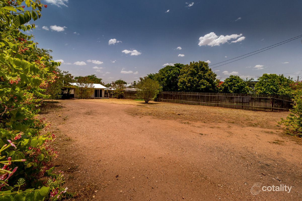 99 Trainor St, Townview, QLD 4825