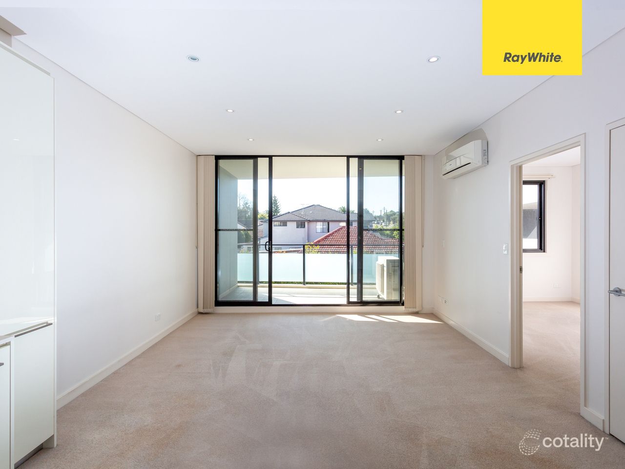 220/8 Sunbeam St, Campsie, NSW 2194