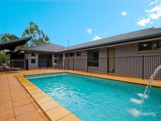 4 Crocus Way, Gaven, QLD 4211