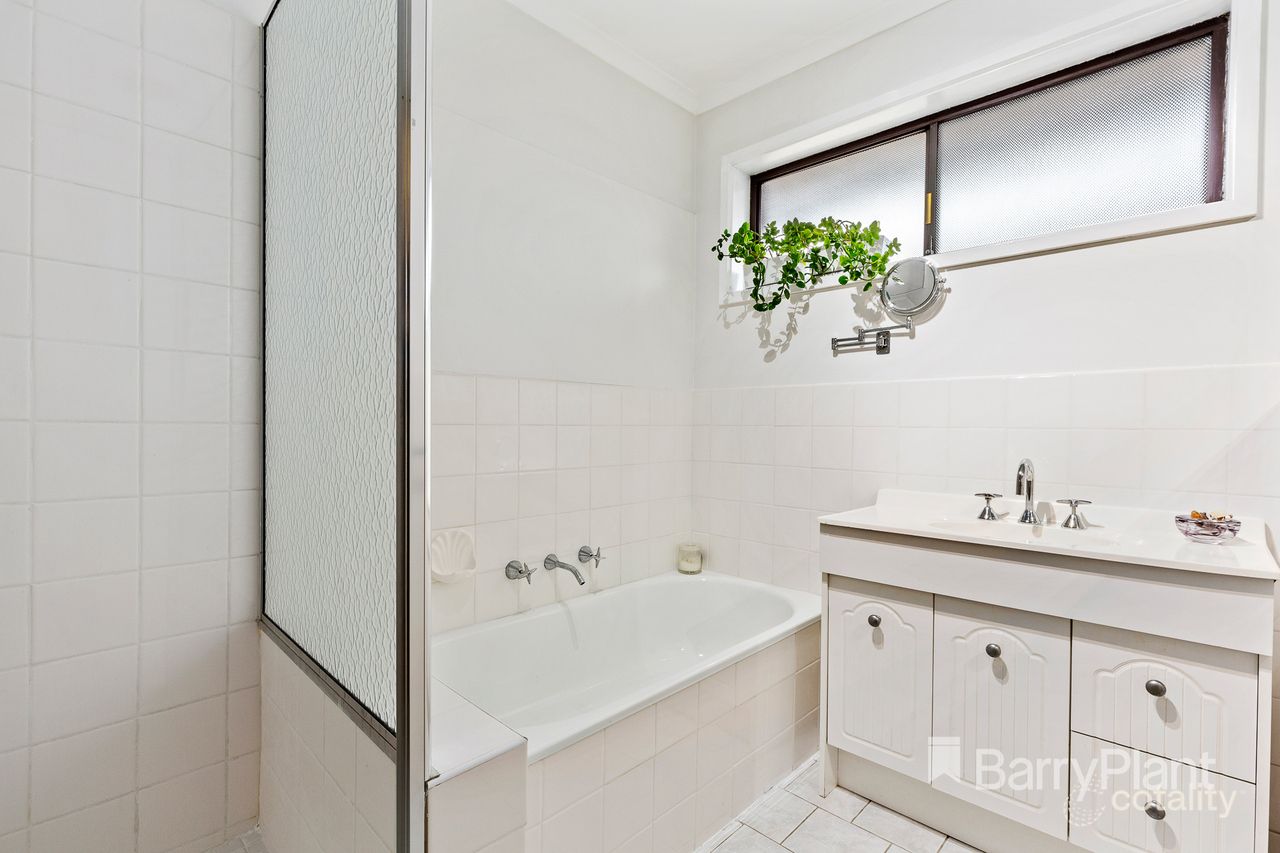 37/310 Warrigal Rd, Cheltenham, VIC 3192