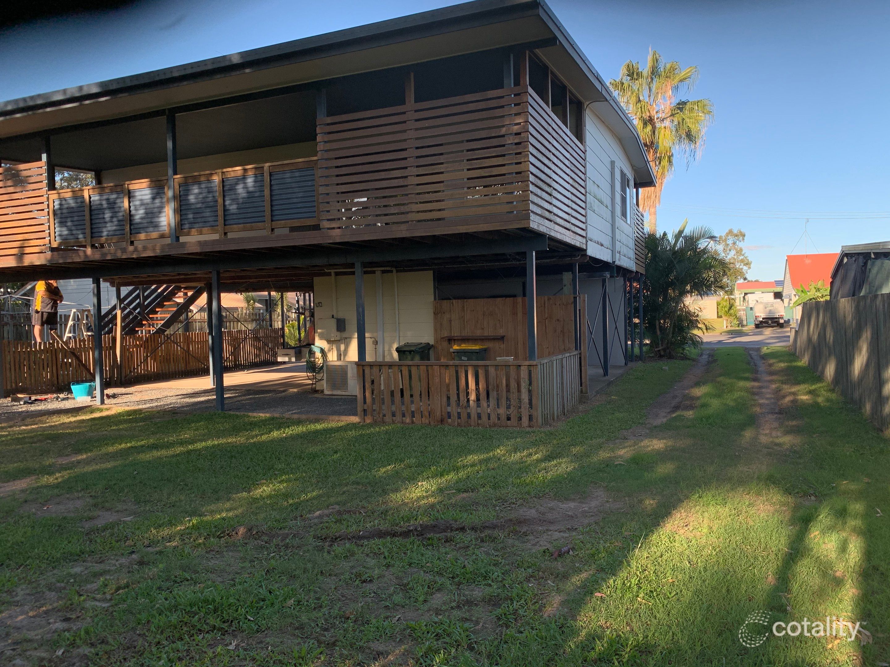 6 Cordelia Ct, Urangan, QLD 4655