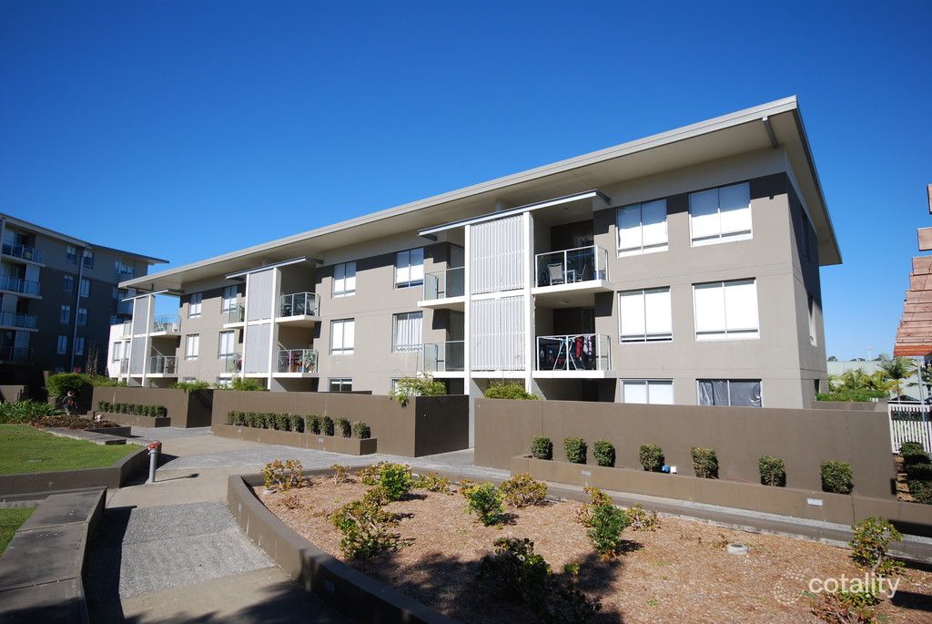 5201/12-14 Executive Dr, Burleigh Waters, QLD 4220