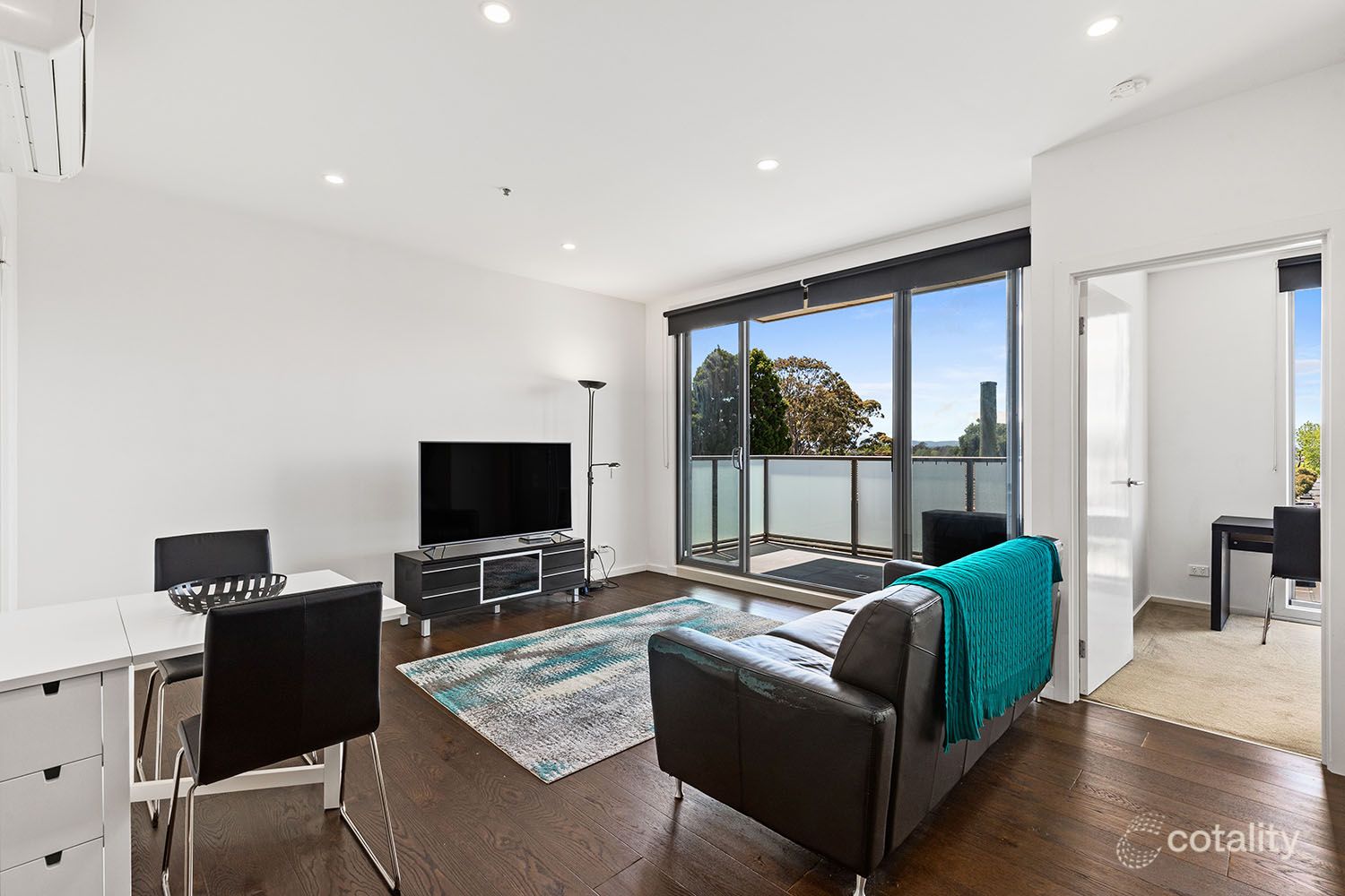 210/9 Chesterville Rd, Cheltenham, VIC 3192