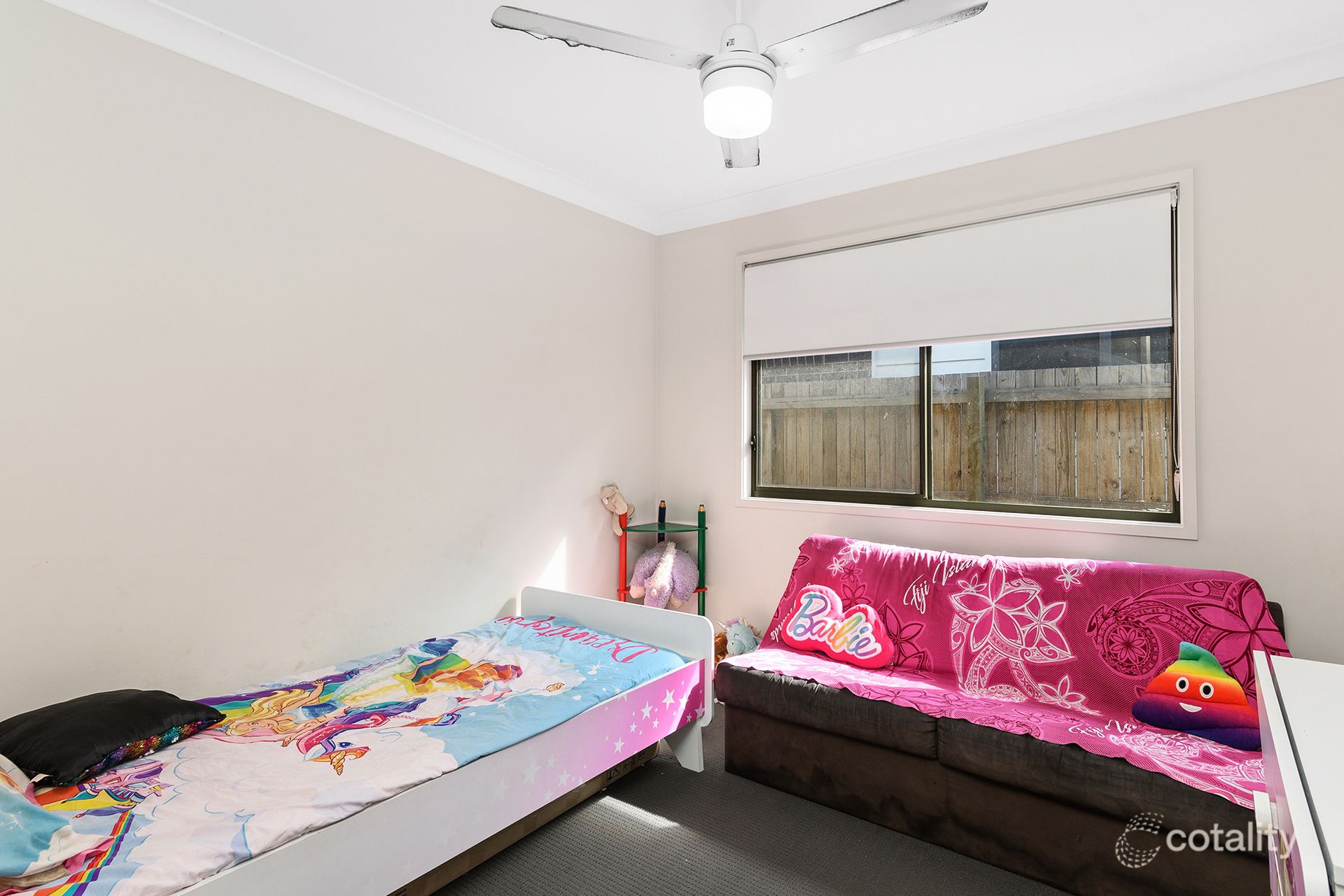 13 Mount Pleasant St, Park Ridge, QLD 4125