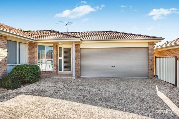 2/27 Ernest St, Belmont, NSW 2280