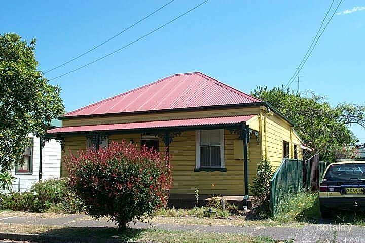 10 Gow St, Hamilton North, NSW 2292