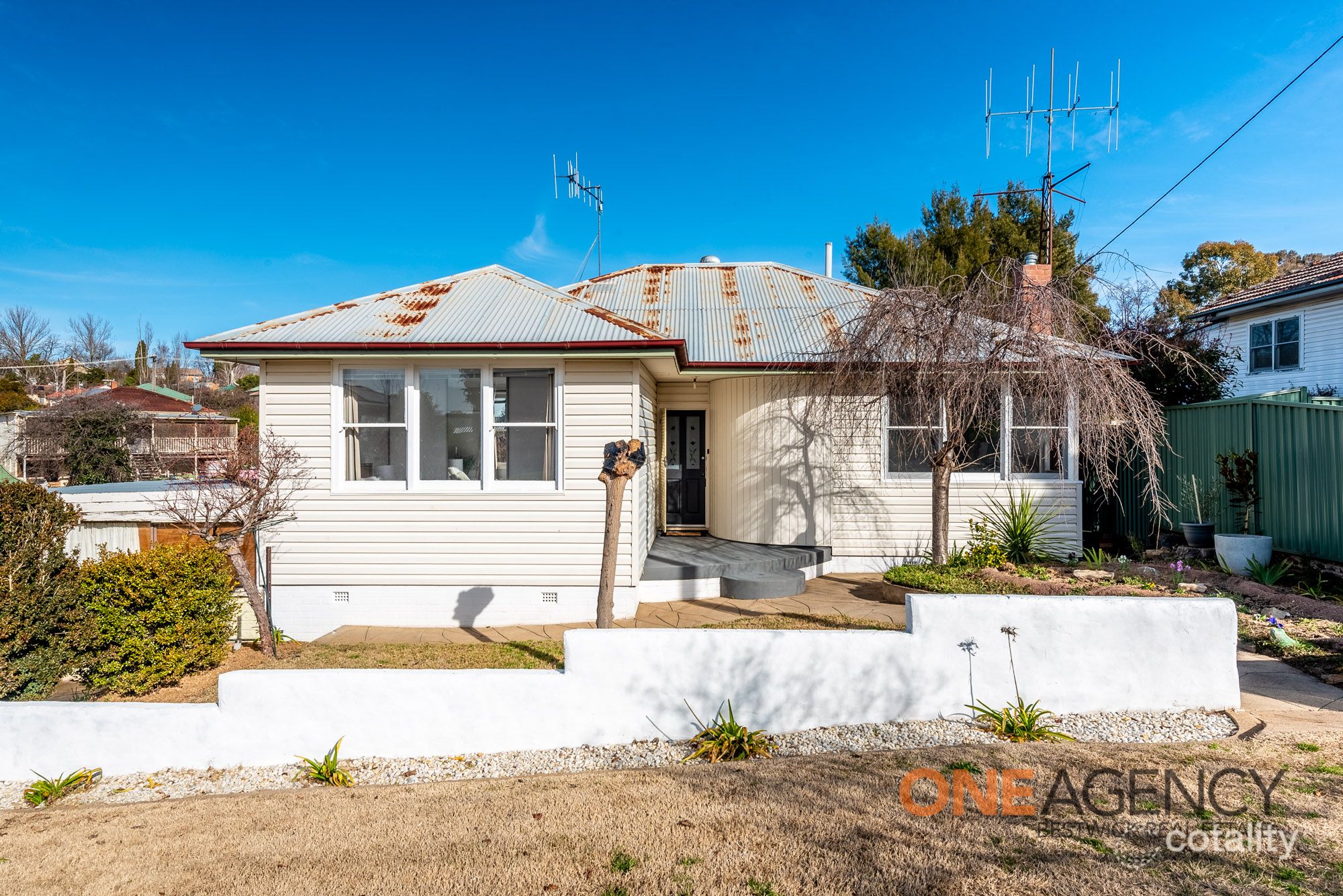 4 West St, West Bathurst, NSW 2795