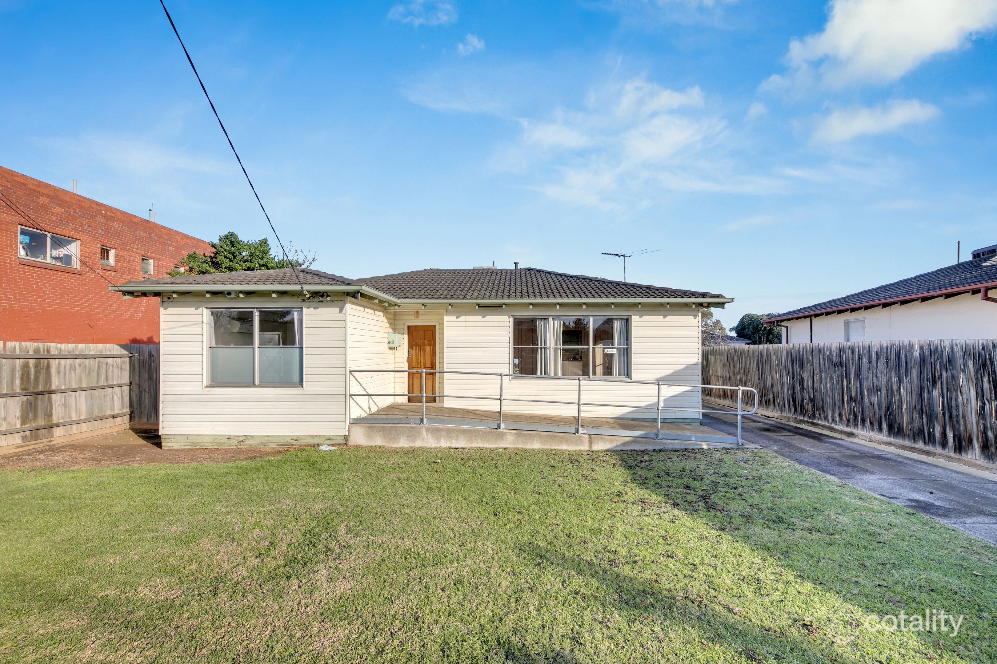 42 Whittaker Ave, Laverton, VIC 3028
