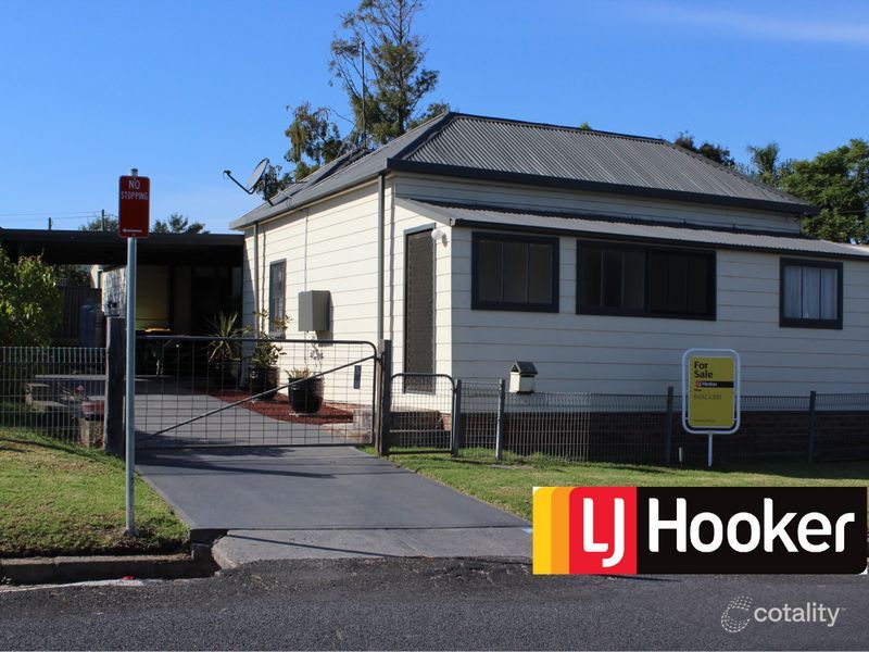 4 Minyama Pde, Bega, NSW 2550