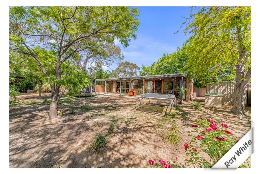 39 Emily Bulcock Cres, Gilmore, ACT 2905