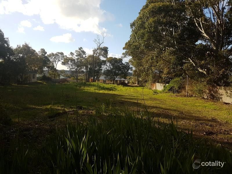 70 Mckail St, Orana, WA 6330