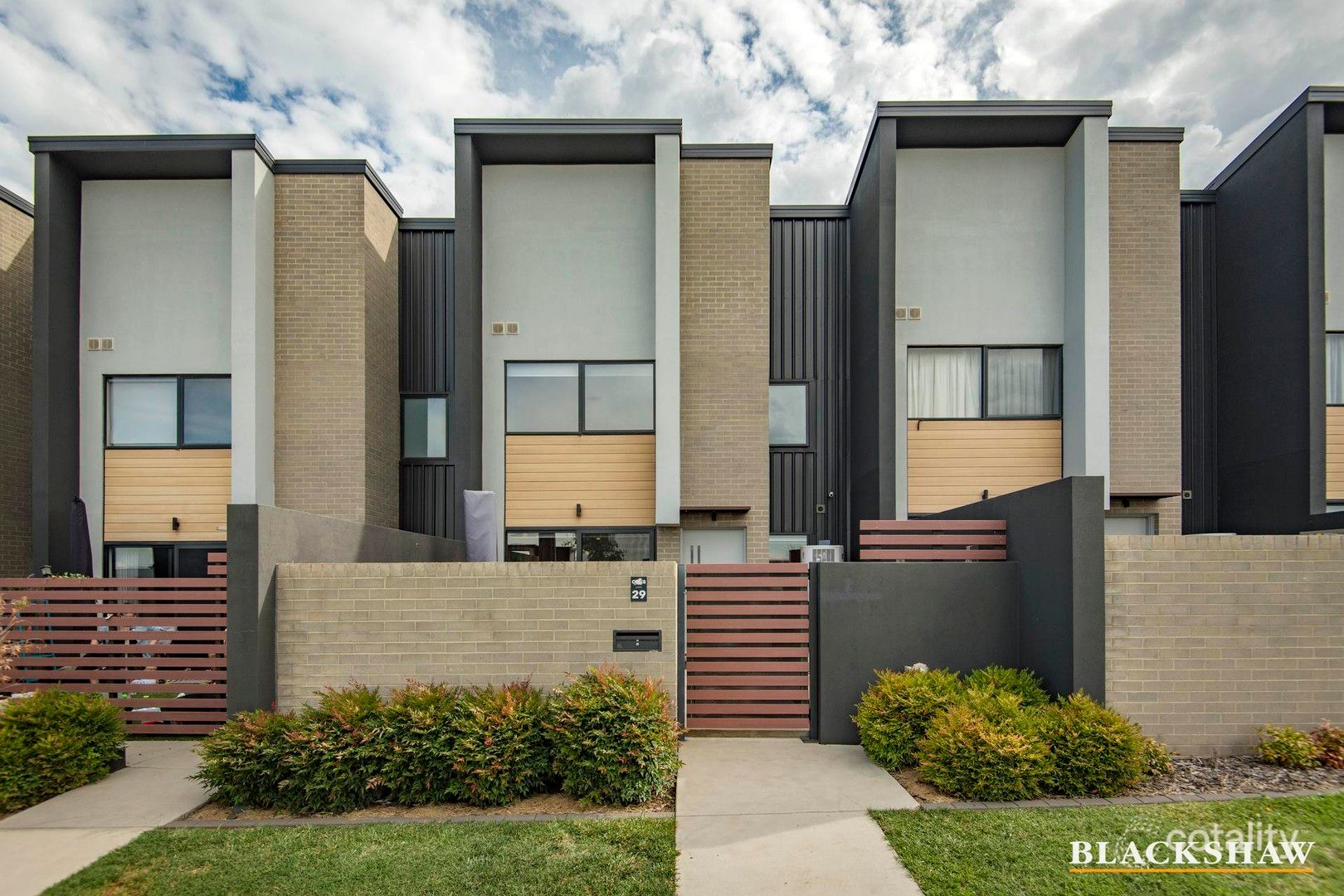 29 Woodberry Ave, Coombs, ACT 2611