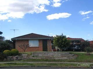 7 Wynn Cl, Edensor Park, NSW 2176