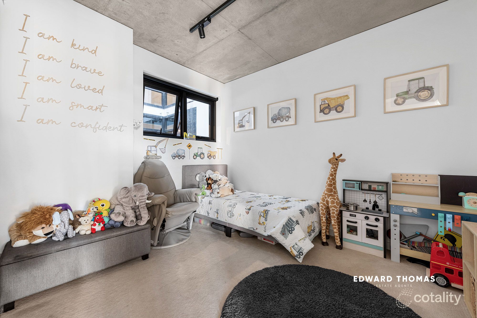 121/77 Hobsons Rd, Kensington, VIC 3031