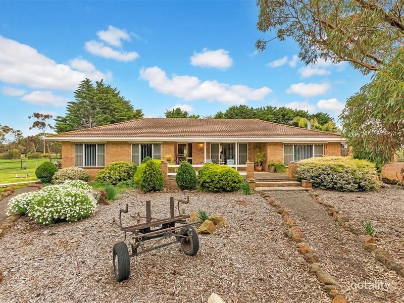18 Knights Park Cres, Bannockburn, VIC 3331