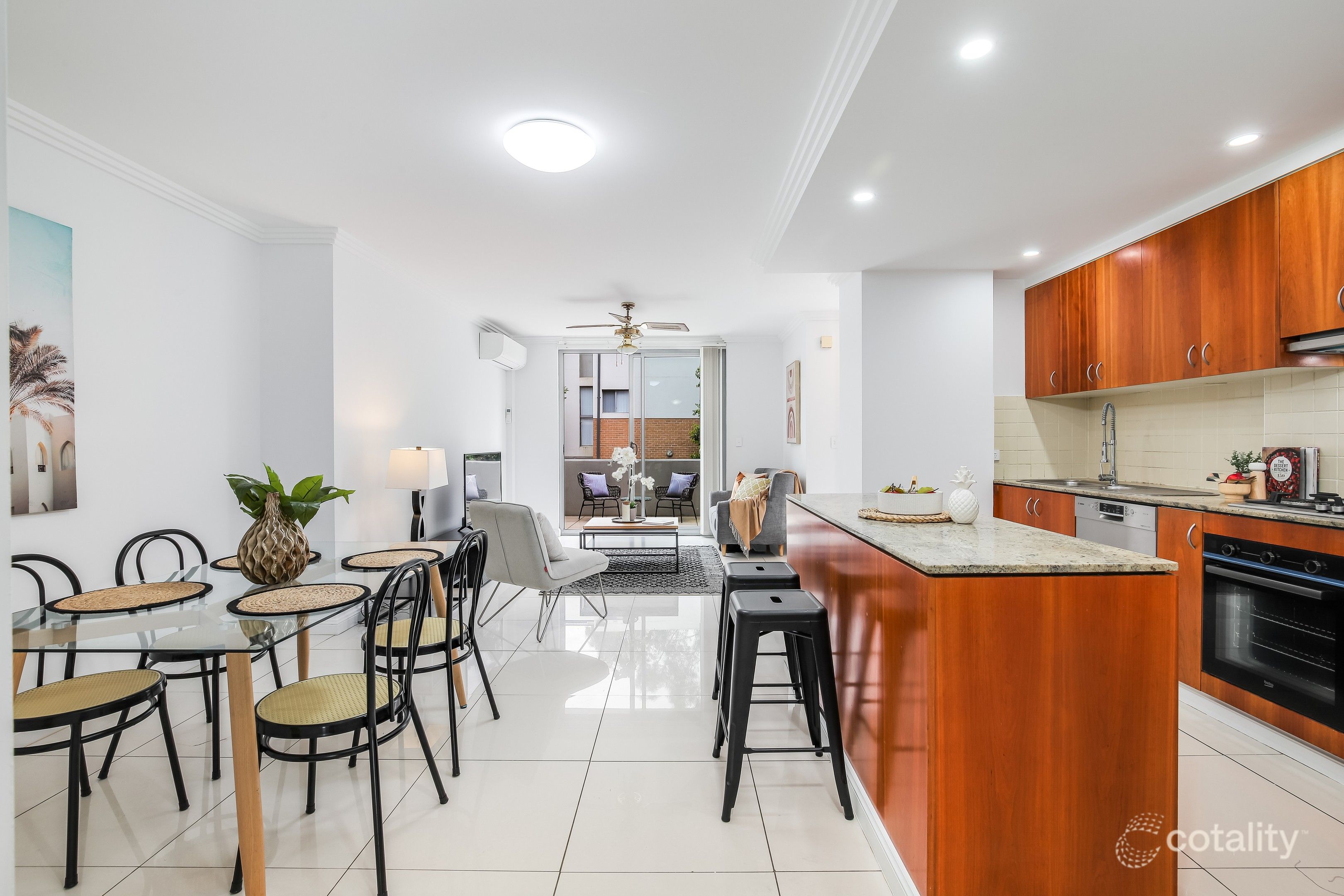 25/4-10 Benedict Ct, Holroyd, NSW 2142