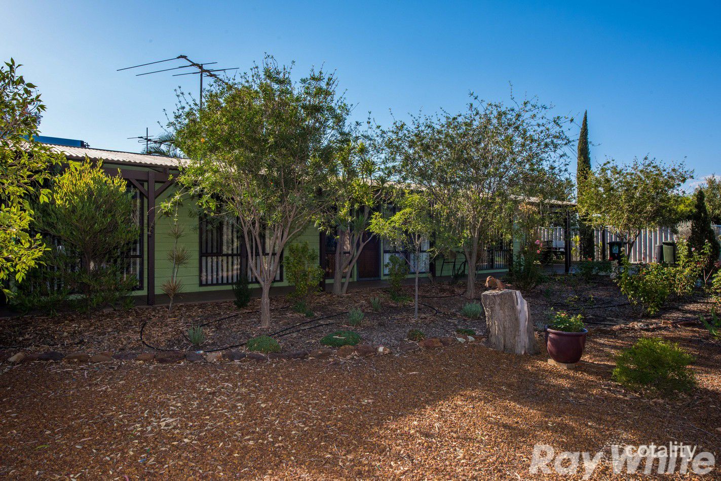 12 Mimosa Ct, Strathalbyn, WA 6530