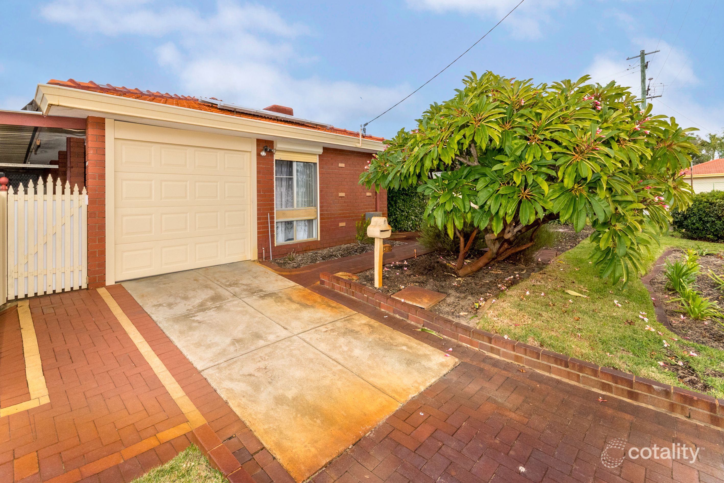 3 Thorley Way, Lockridge, WA 6054