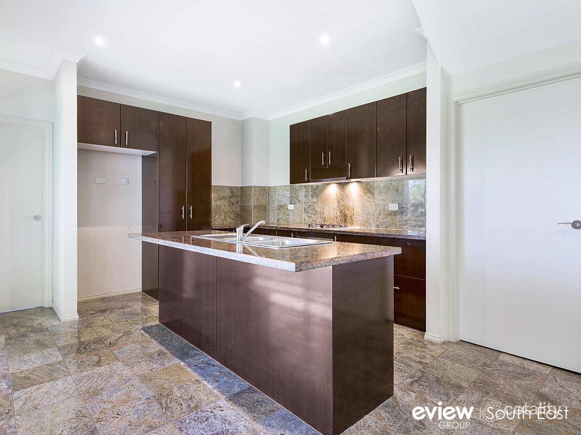 4/14 Mcnabb St, Berwick, VIC 3806