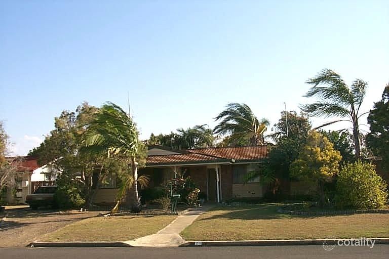 21 Strathdee Ave, Bundaberg South, QLD 4670