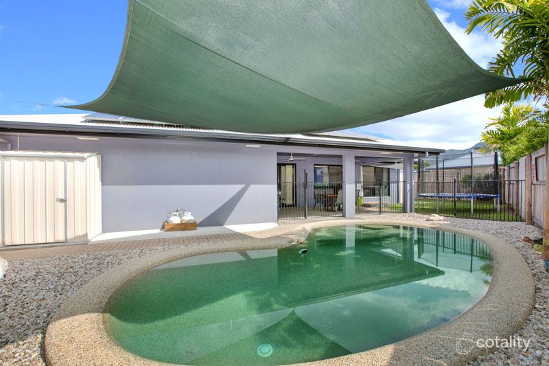 33 Cliffdale St, Bentley Park, QLD 4869