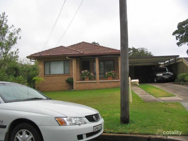 2 Clyfford Pl, Panania, NSW 2213