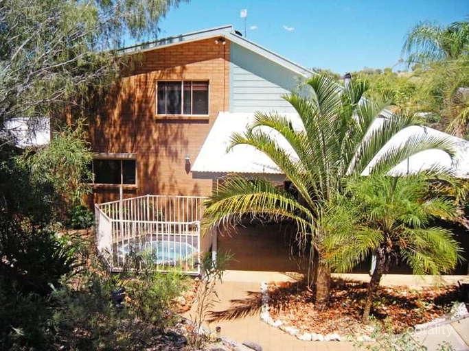14 Gilbert Pl, Larapinta, NT 0875