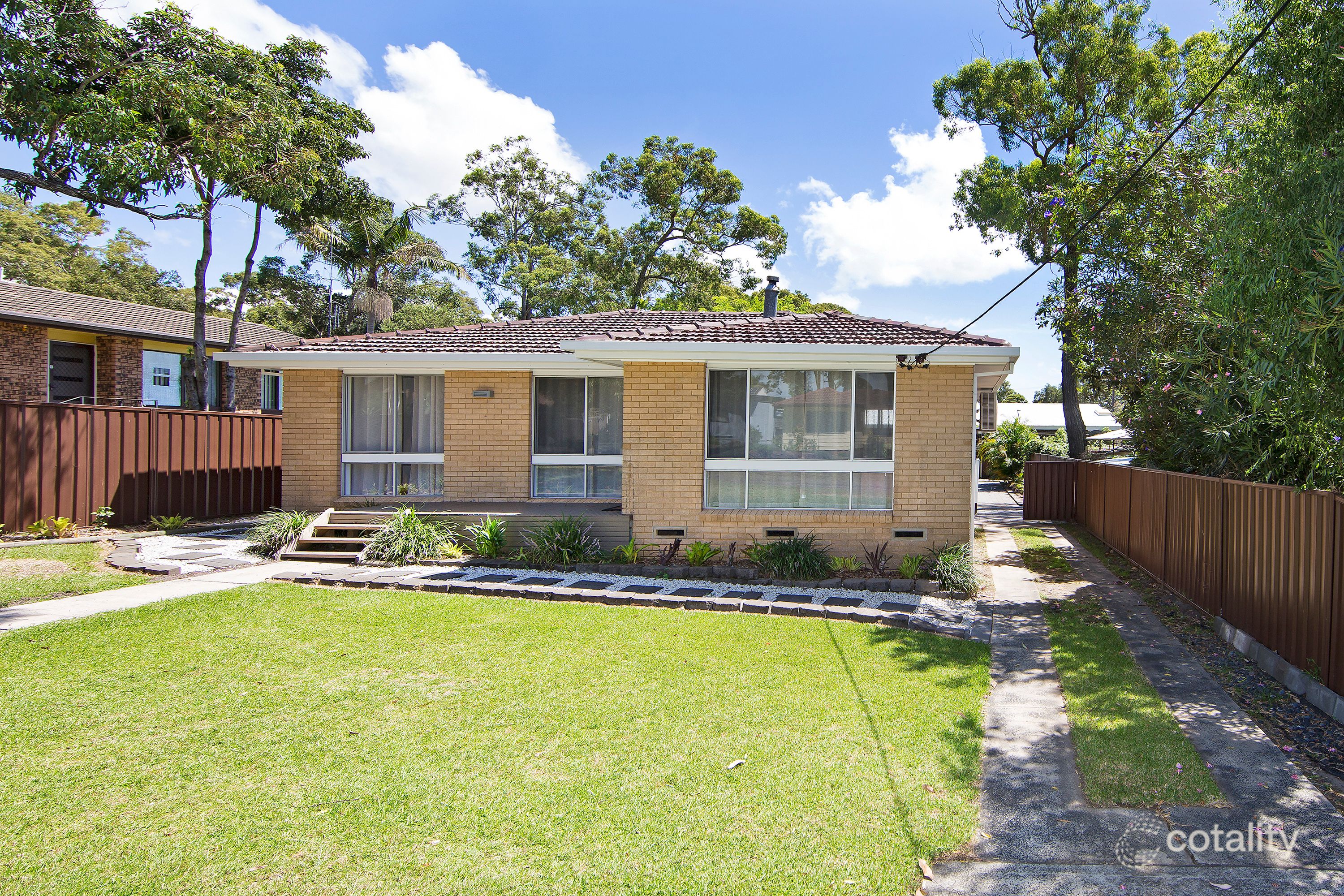 1 Jetty Ave, Charmhaven, NSW 2263