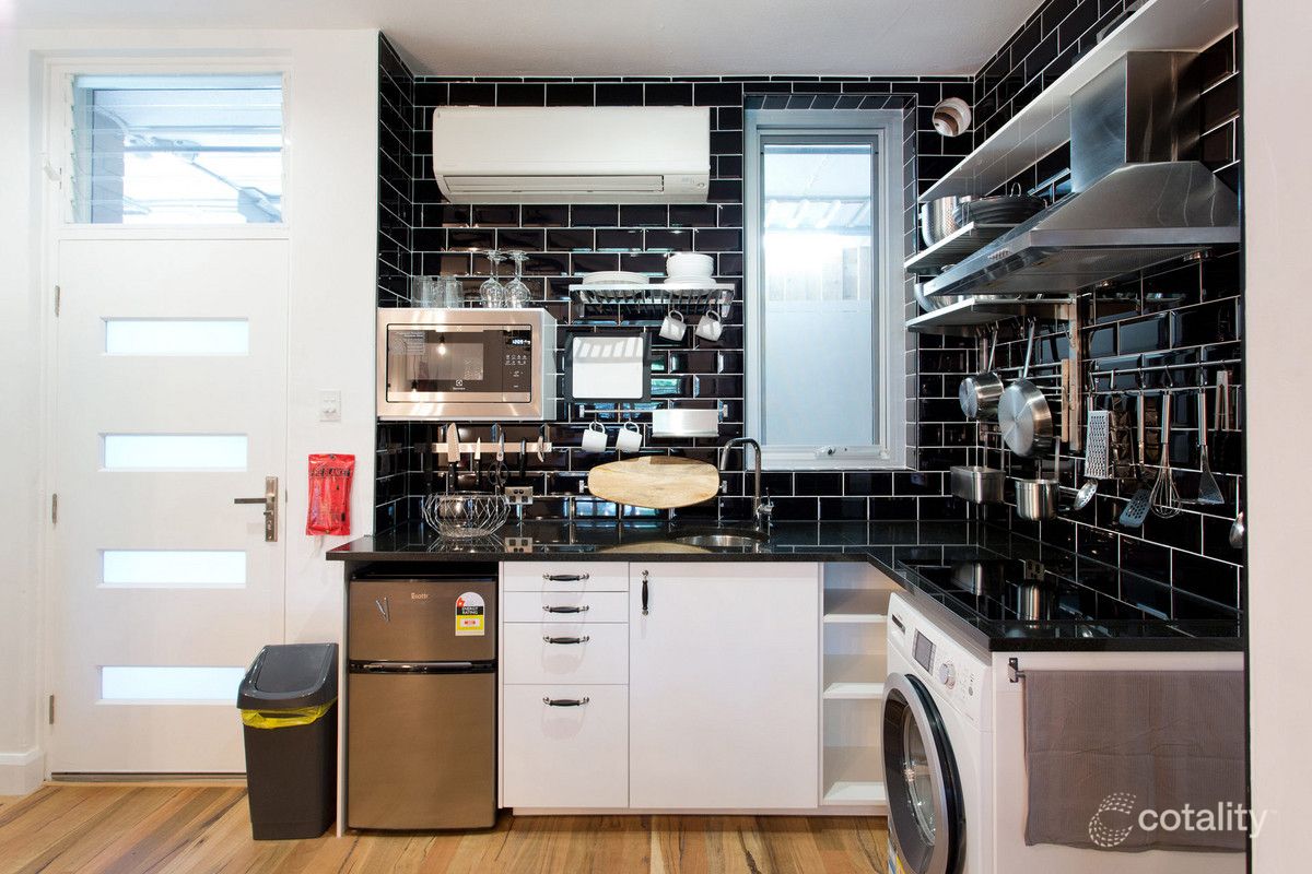 8/23 Adelaide St, Fremantle, WA 6160