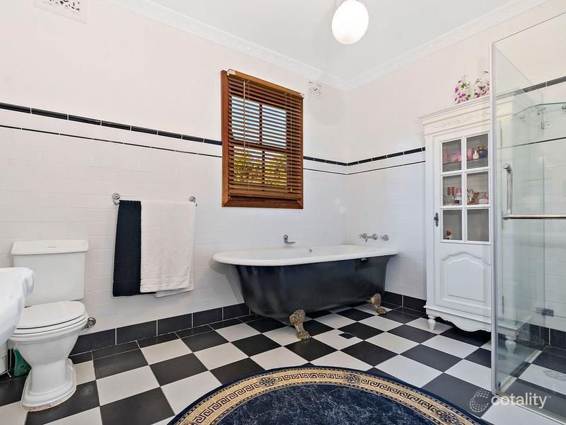 94-96 Burlington Rd, Homebush, NSW 2140